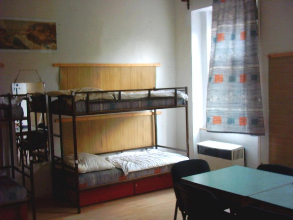 Season Hostel Budapest Phòng bức ảnh